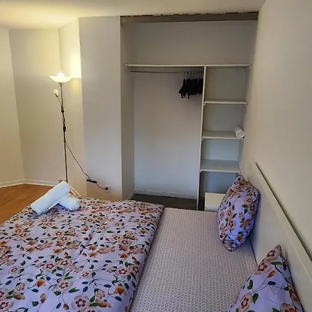 Apartment Dujardin