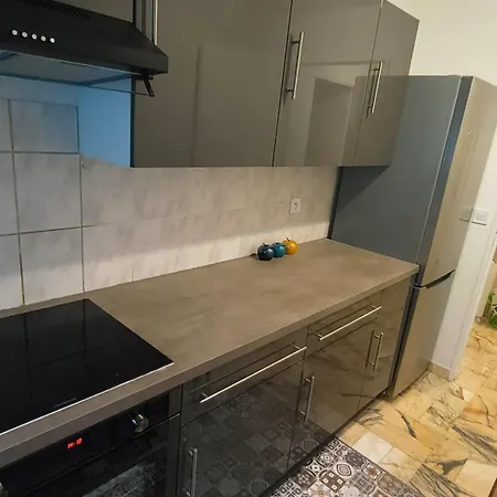 Apartment Dujardin